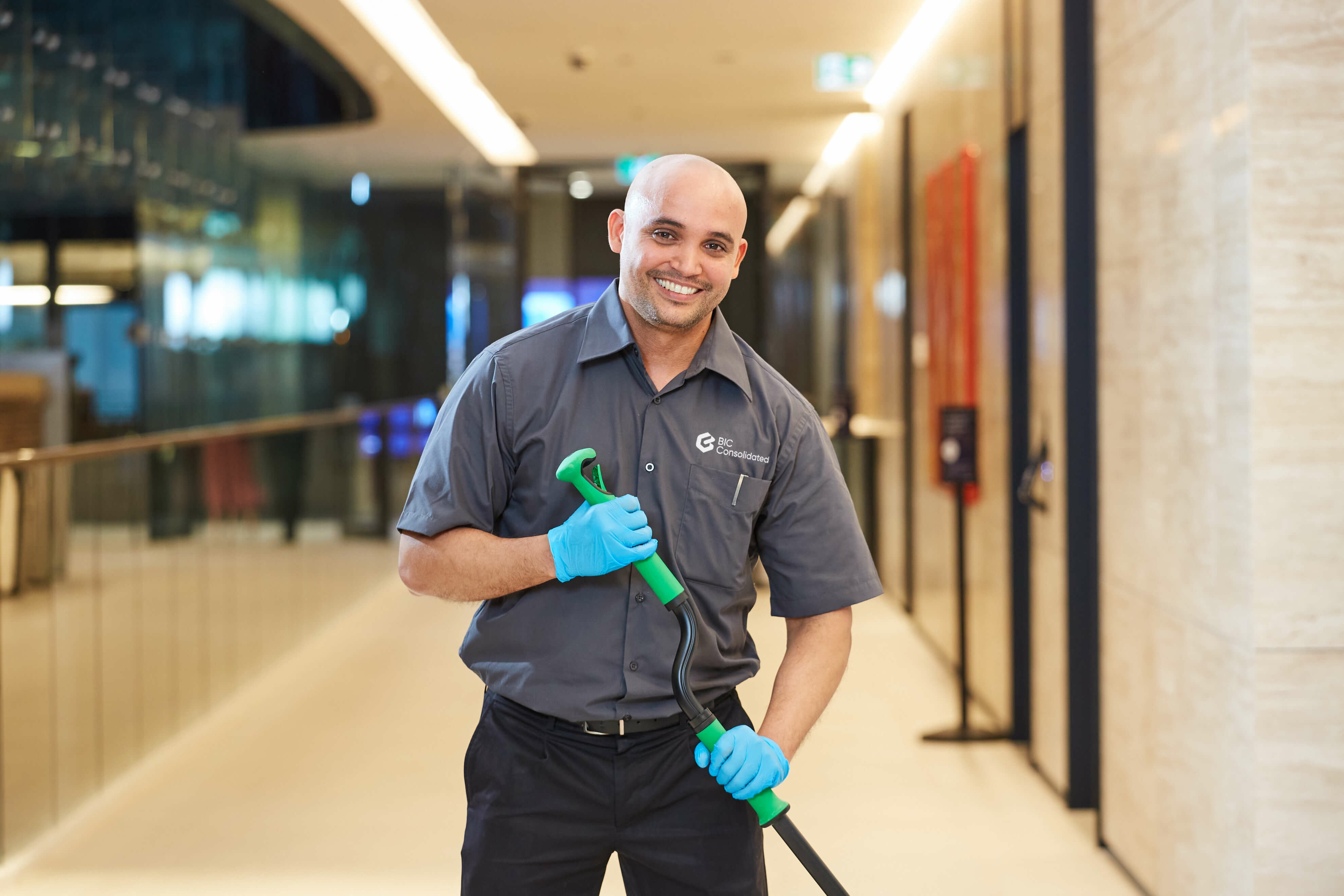 Smiling cleaner